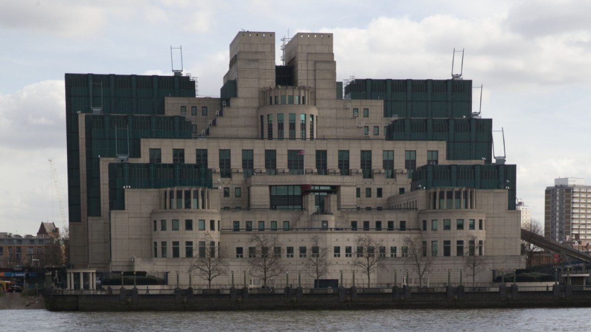 MI5 warns UK academics to cut ties with Chinese group over alleged spying