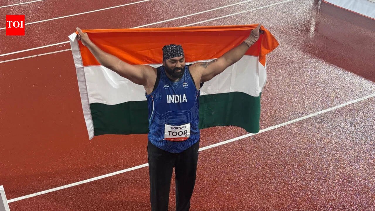 Asian Games: Tajinderpal Singh misses hat-trick of golds, wins silver in shot put