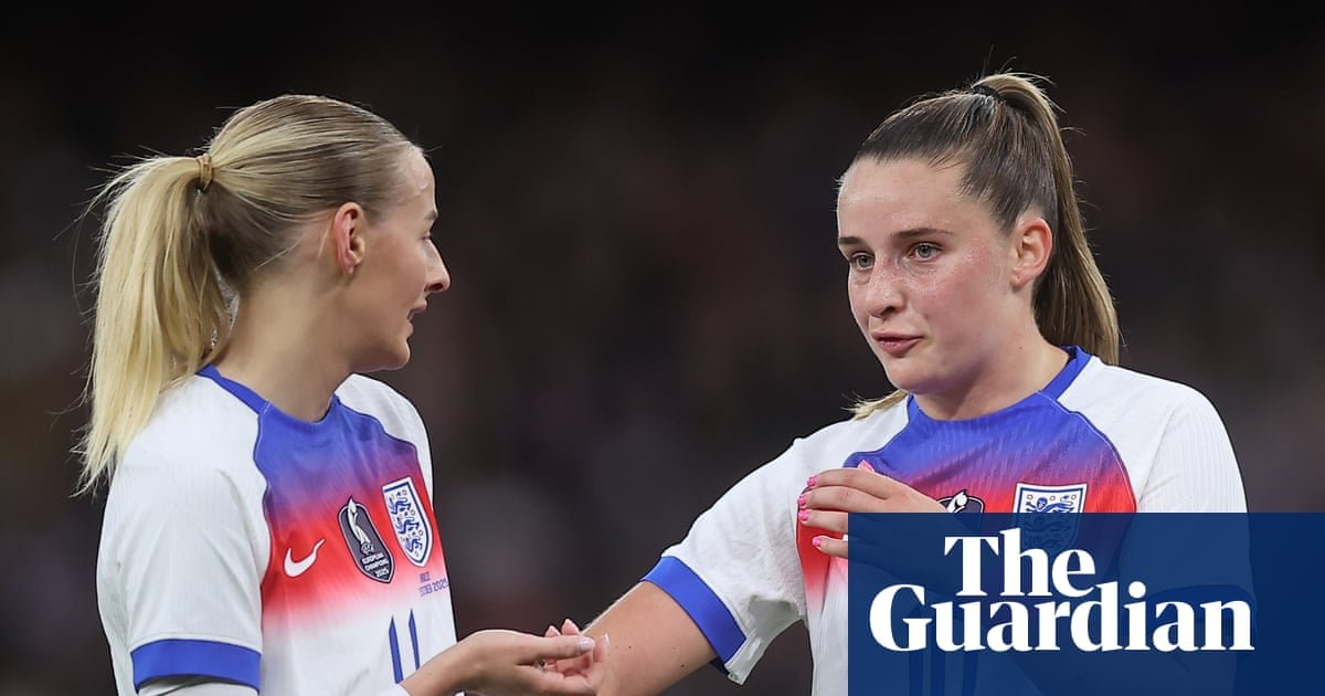 Chloe Kelly and Ella Toone dropped by England after not hitting ‘expected’ level