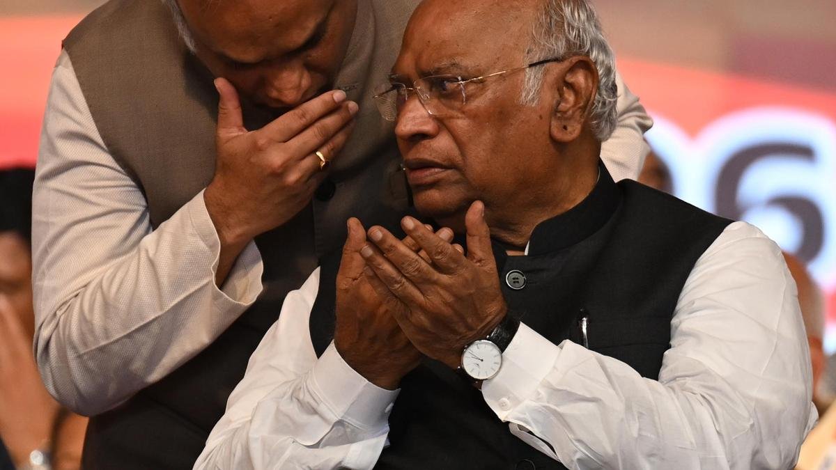 Pass fresh order on plea for probe into site allotted to Kharge family trust in Bengaluru: Karnataka HC to special court