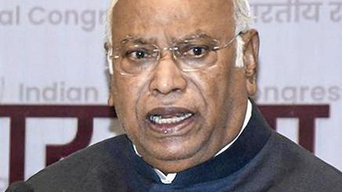 BJP government in M.P. evading accountability over deaths: Kharge