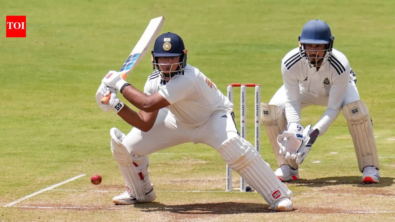 ‘200, 300 mar de’: Coach's demand from Vaibhav Sooryavanshi ahead of DT final
