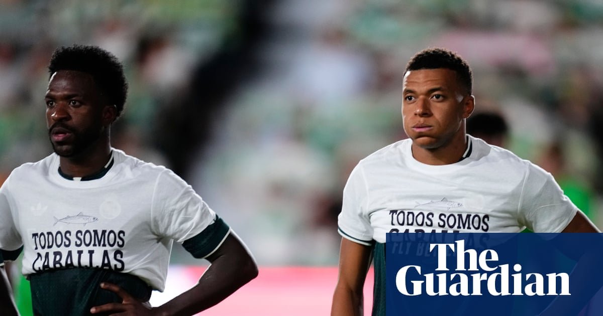 Football Daily | Madrid endure an awkward night after T-shirt trouble and Elche scare