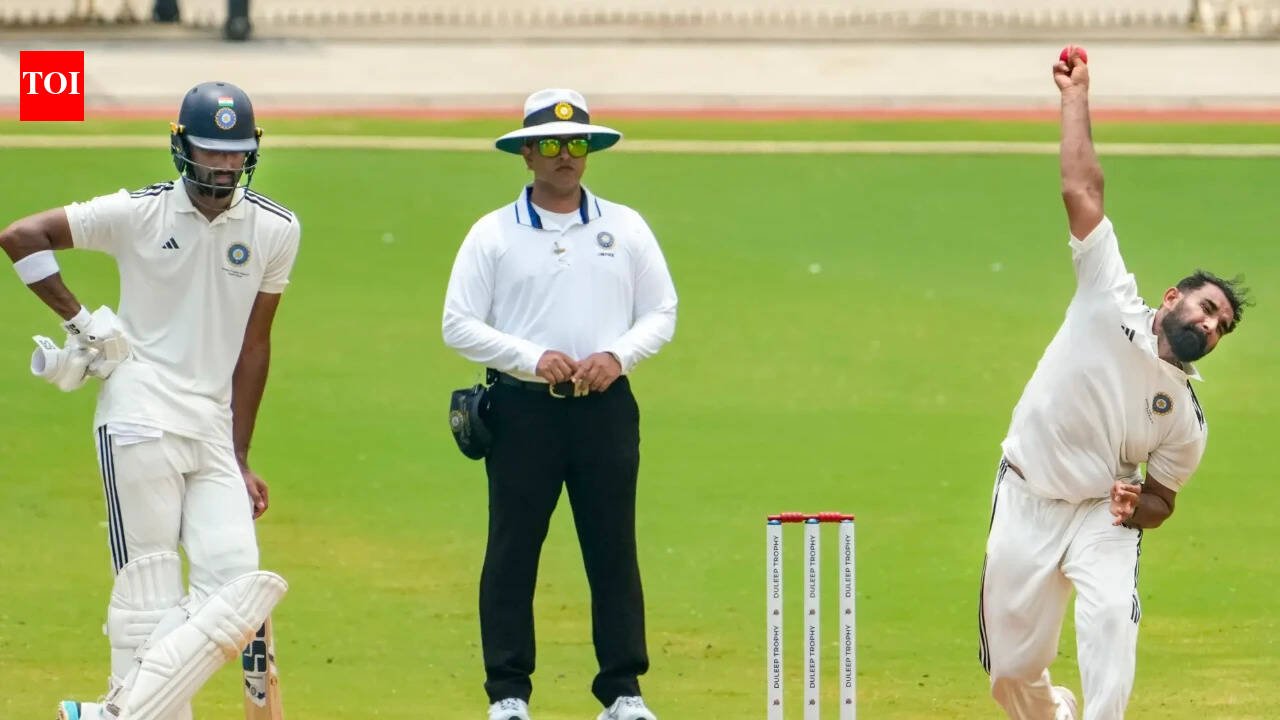 Duleep Trophy Final: Shami turns the screw as South stumble at 242/6, trail by 466