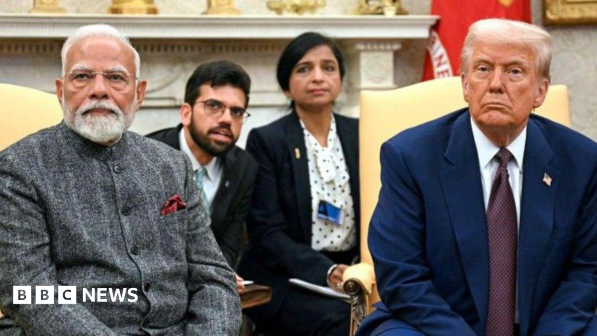 India faces 100% tariff threat over Russian oil after US House vote