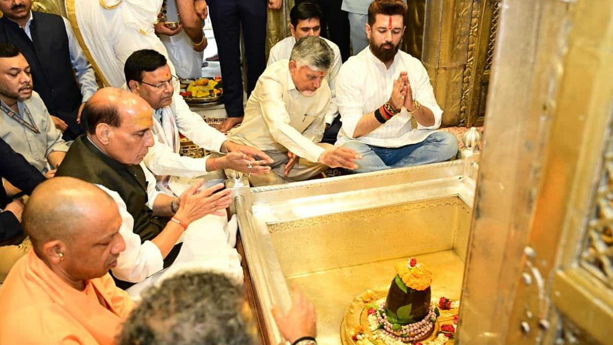 Naidu joins Yogi, Rajnath at Kashi Vishwanath to mark Modi’s birthday; 25 years in office