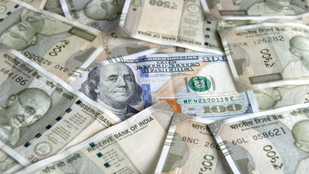Rupee falls 3 paise to 95.91 against U.S. dollar in early trade