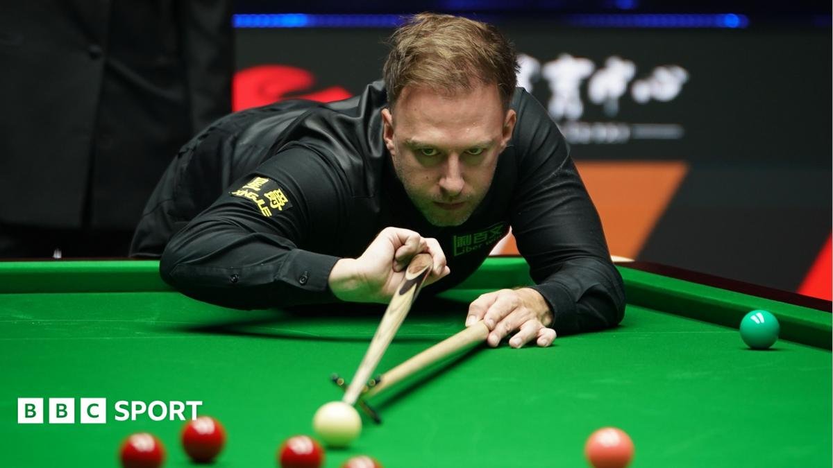 Trump thrashes Zhao to reach last four of British Open