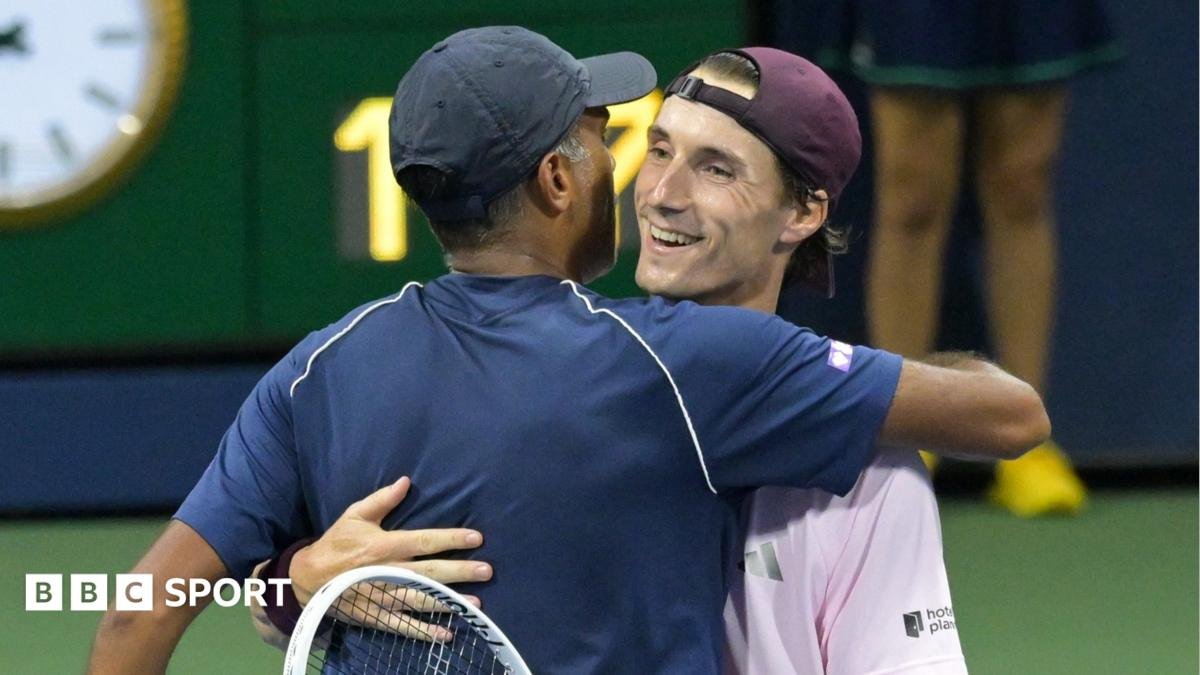 GB's Salisbury & Ram beat champions to reach final