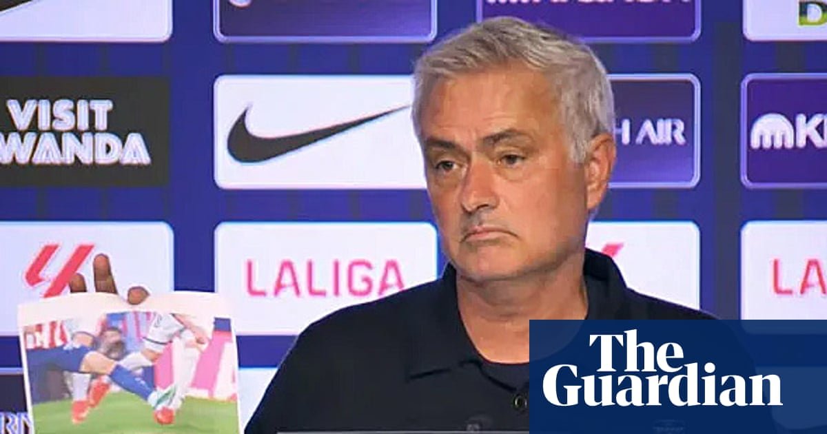 Paper trail of protests: José Mourinho plays the hits in Madrid derby defeat | Sid Lowe