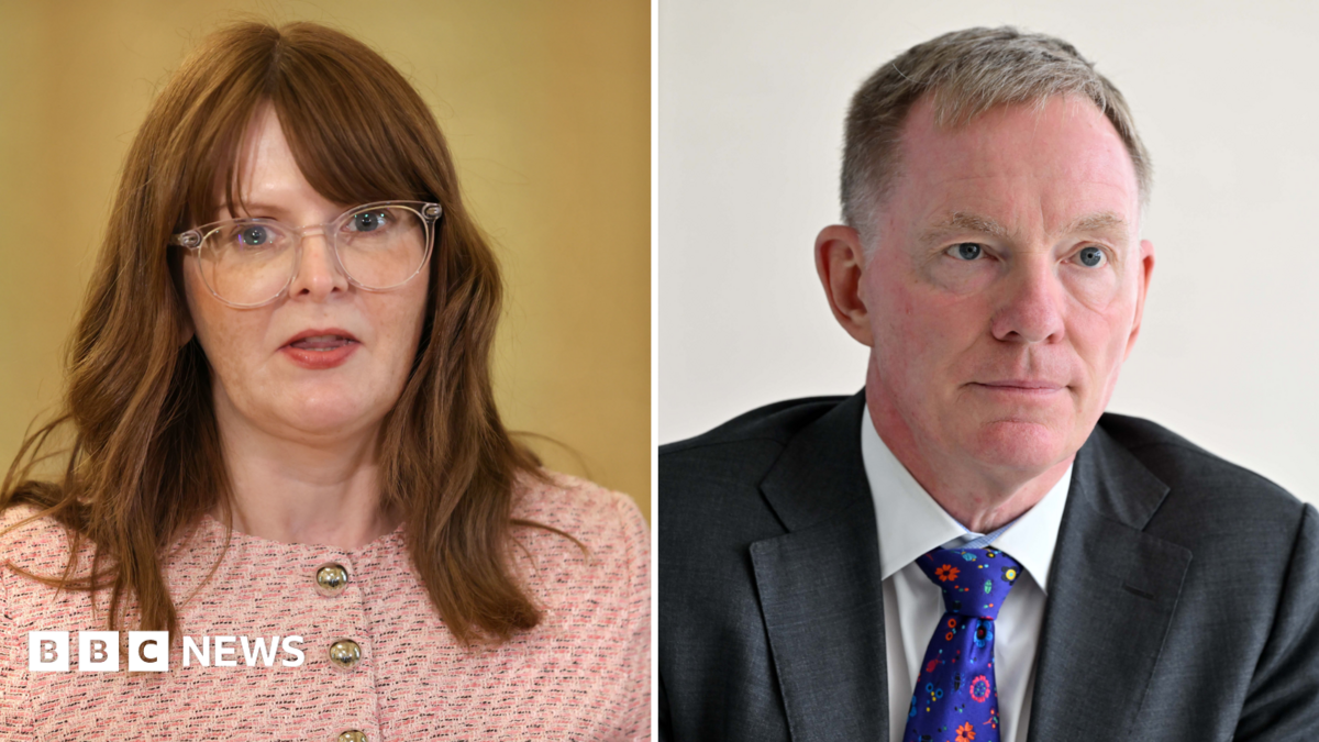 Economy minister accuses SoS of 'mischief making' in social media exchange