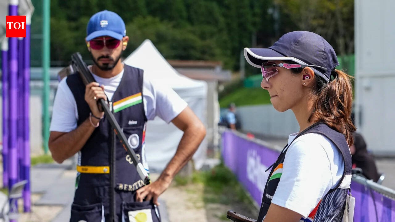Bronze for Anant Jeet Naruka, Parinaaz Dhaliwal in Asian Games 2026 mixed skeet