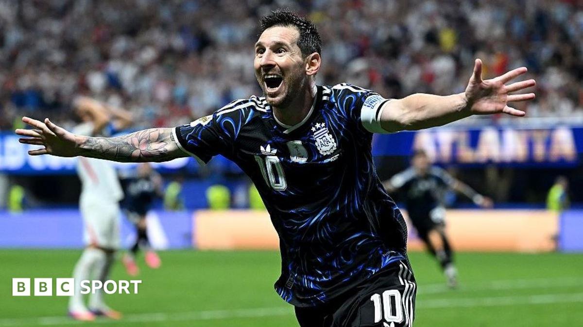 Argentine league to pause games to honour Messi