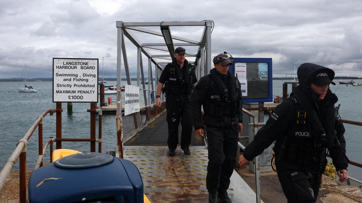 U.K. government condemns protests against small boat arrivals