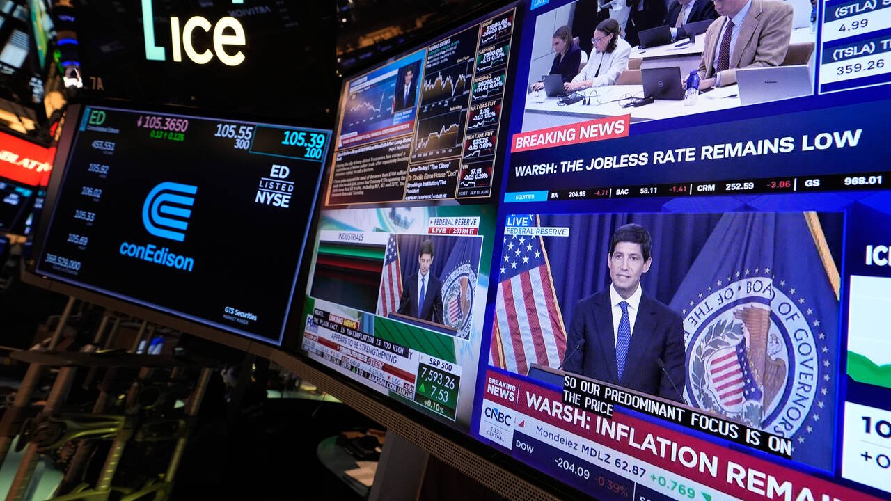 Why US stocks are down: Dow, Nasdaq slide as Iran tensions push oil, yields higher amid Trump-Xi talks