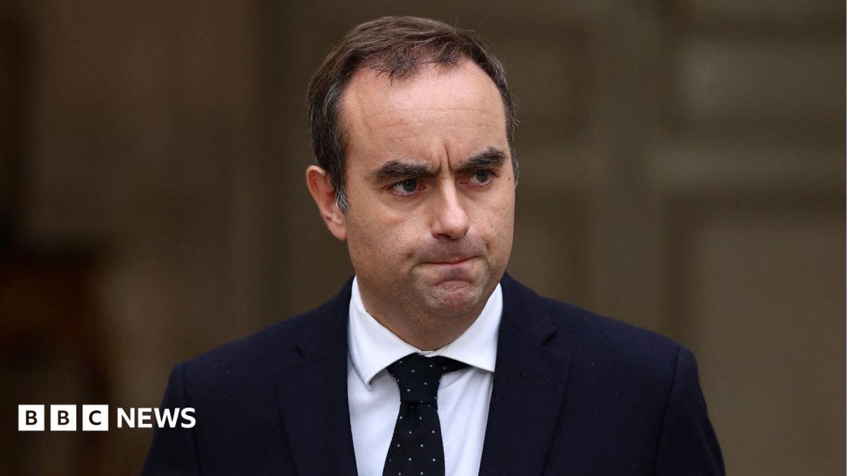 French PM warns against escalation of school protests after 164 arrested