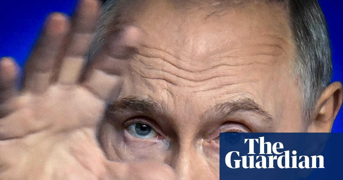‘The choice was prison or exile’: journalists who fled Russia publish grim portrait of Putin