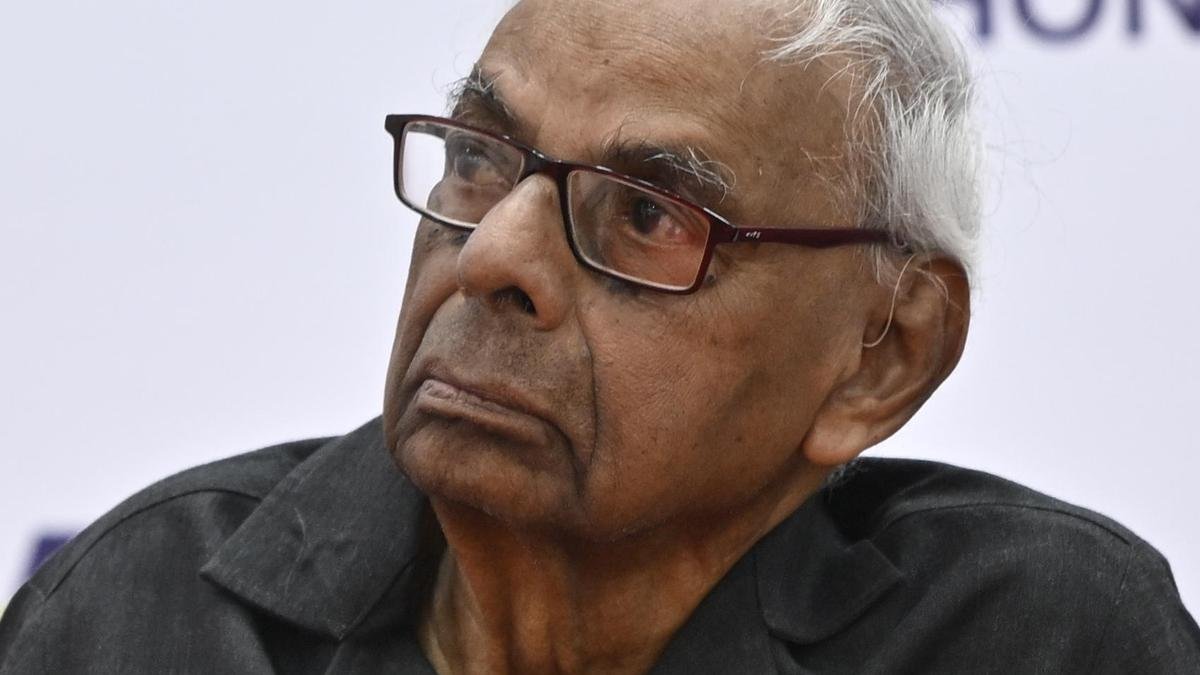 C. Rangarajan flags fewer regional rural banks as ‘a step in the wrong direction’; urges RBI to incentivise SFBs