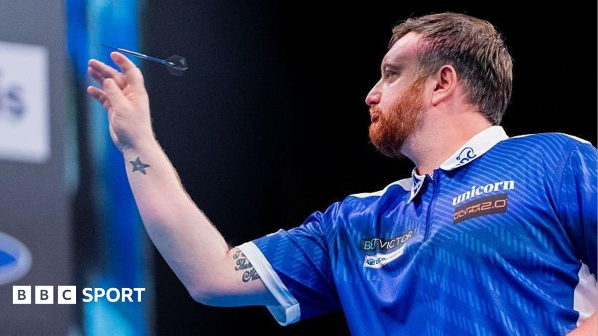 Menzies upsets Van Veen to win second title of year