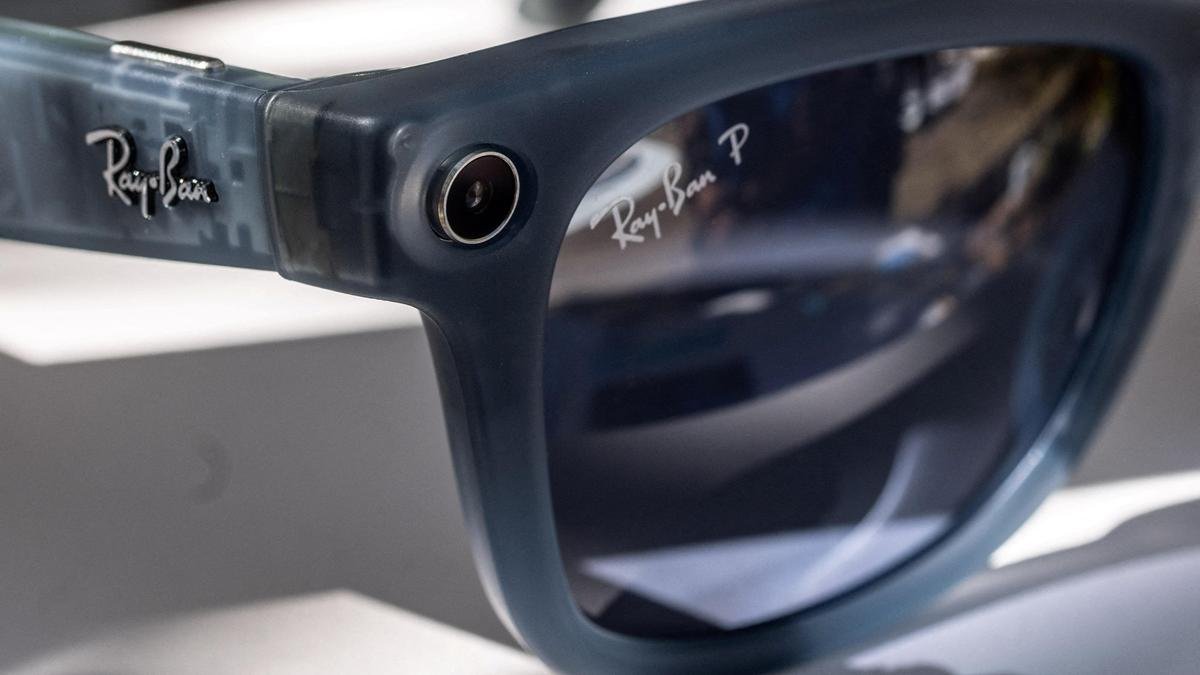 Meta fixing loophole that allows AI glasses wearers to secretly record others