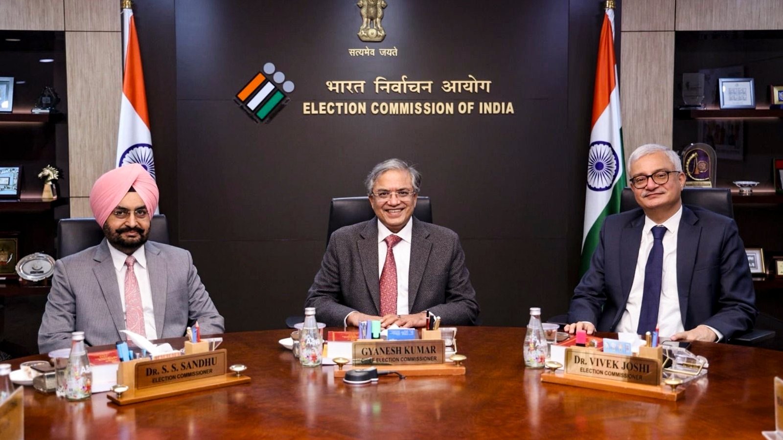 Election commissioners may have individual opinions but decisions unanimous: Poll body
