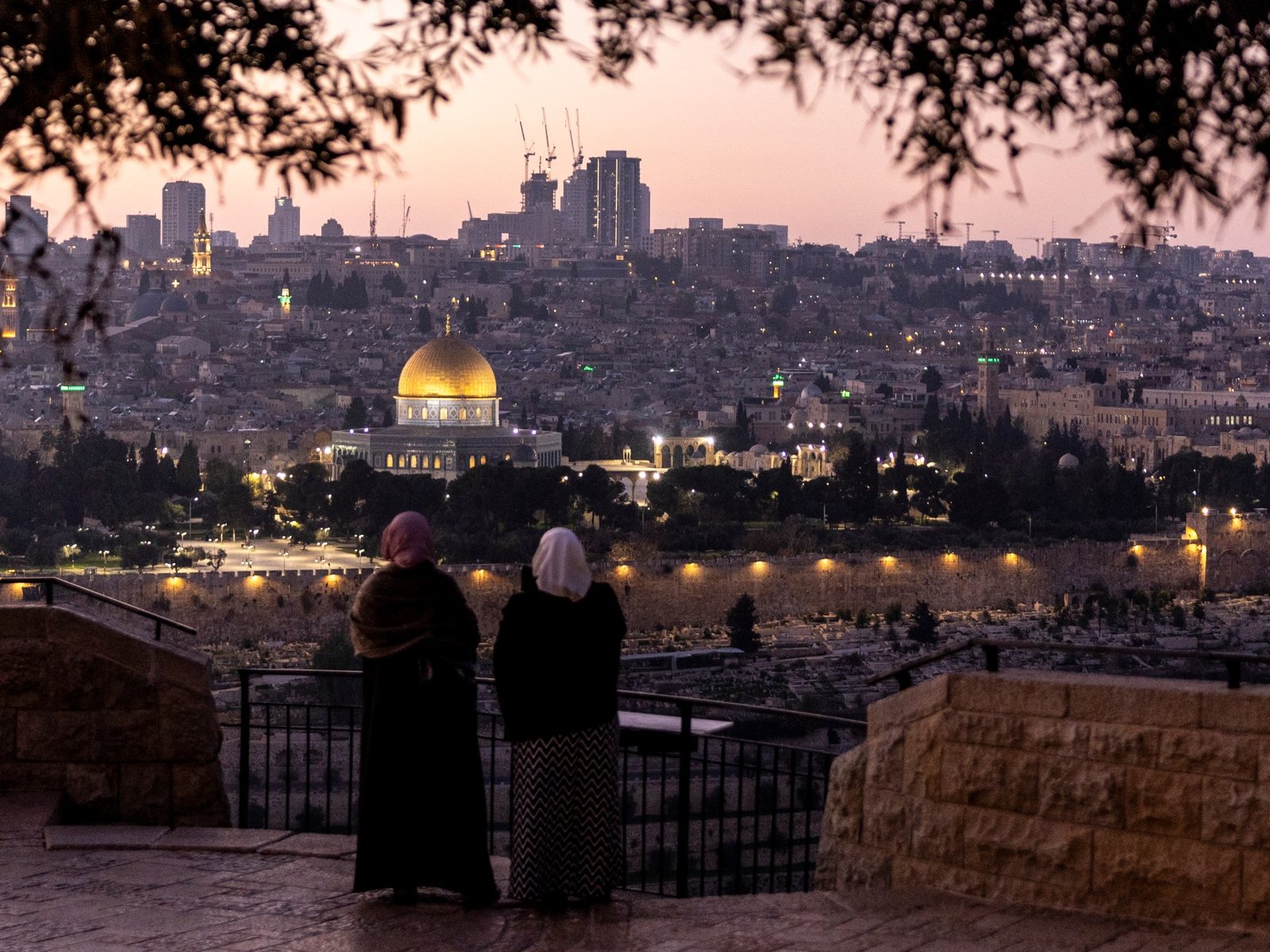 Israeli settlers storm Al-Aqsa in latest targeting of East Jerusalem sites