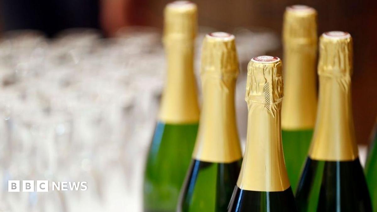 Record heatwaves in France set to make champagne stronger