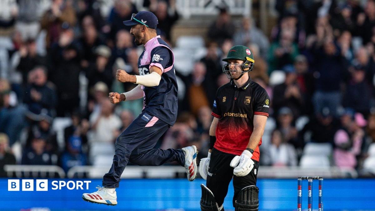 Middlesex beat Leicestershire to win One-Day Cup