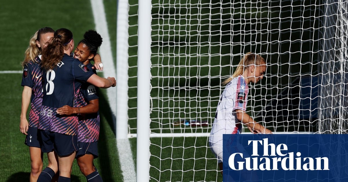 Spurs in seventh heaven, Arsenal rescue a point and late goals galore: Women’s Football Weekly – podcast