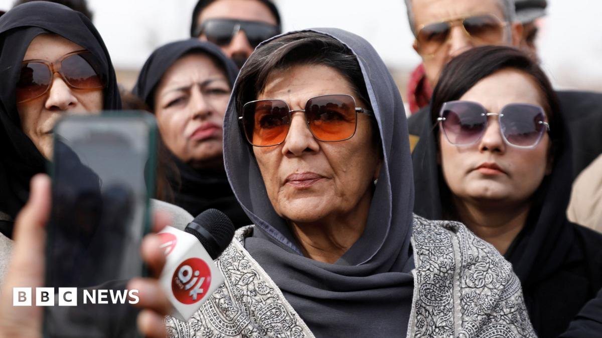 Sister of Pakistan's ex-PM Imran Khan arrested
