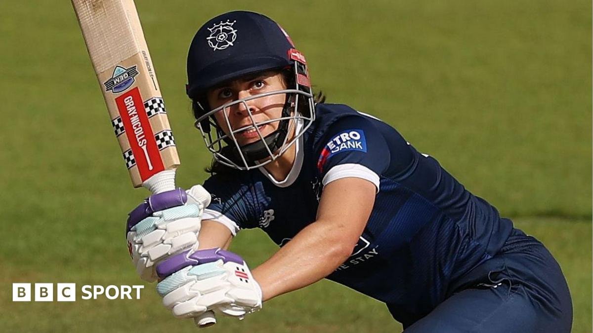 Hants beat Blaze to boost One-Day Cup final hopes