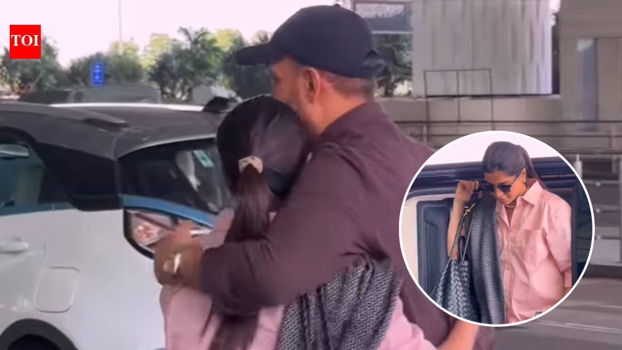Samantha, Raj share heartfelt goodbye hug at airport - Watch