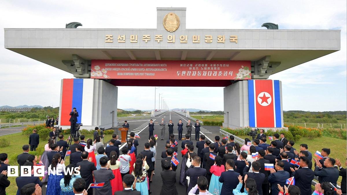 North Korea and Russia open first road bridge linking both countries