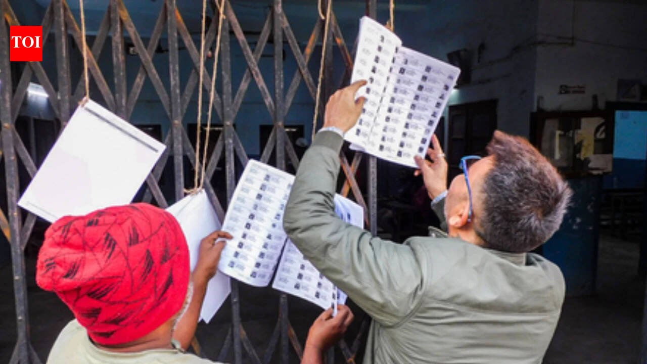 EC announces Special Summary Revision of voters' list in 17 states amid SIR row