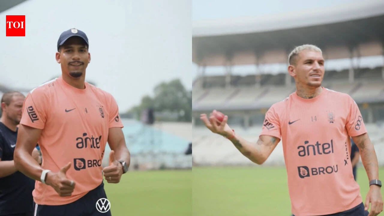 Watch: Uruguay footballers play cricket at Eden Gardens ahead of Kolkata friendly