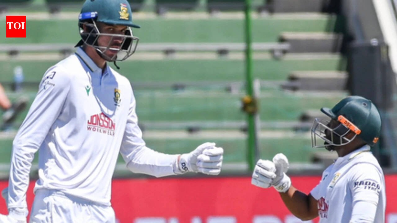 'Where are the fans?': Warner fumes over sparse crowds in South Africa-Australia Test