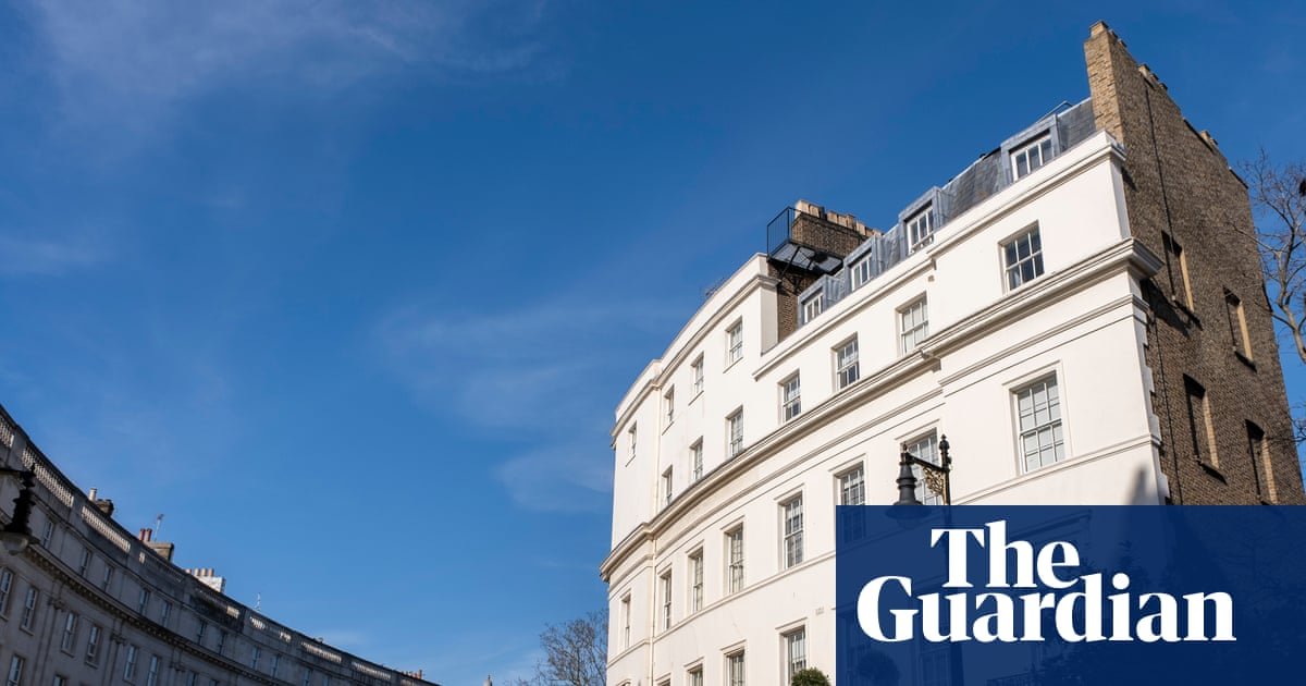 Eight in 10 homes in London’s poshest postcodes now sell below asking price, Coutts finds