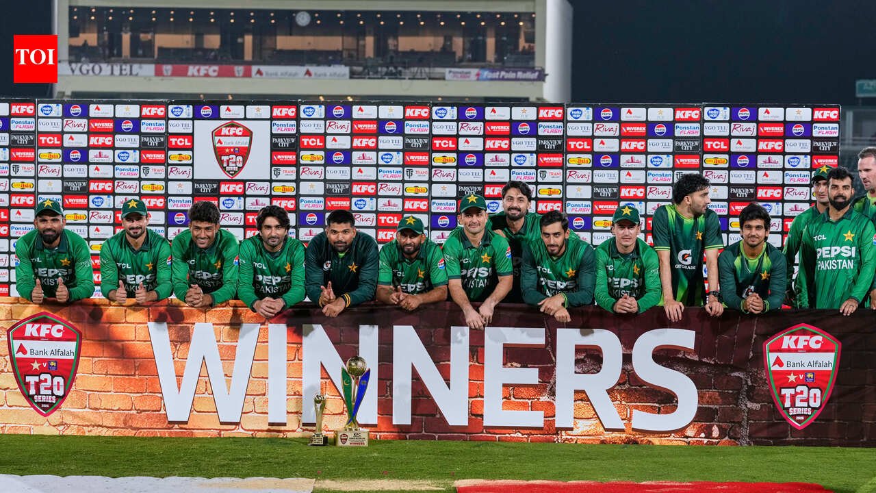 3rd T20I: Farhan’s 76 in vain as Sri Lanka avoid whitewash againt Pakistan