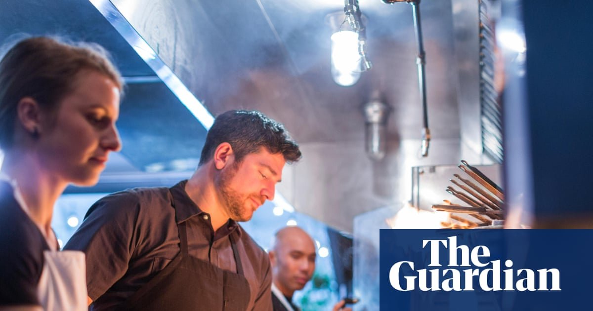 Commercial kitchen staff exposed to high levels of air pollution, study finds