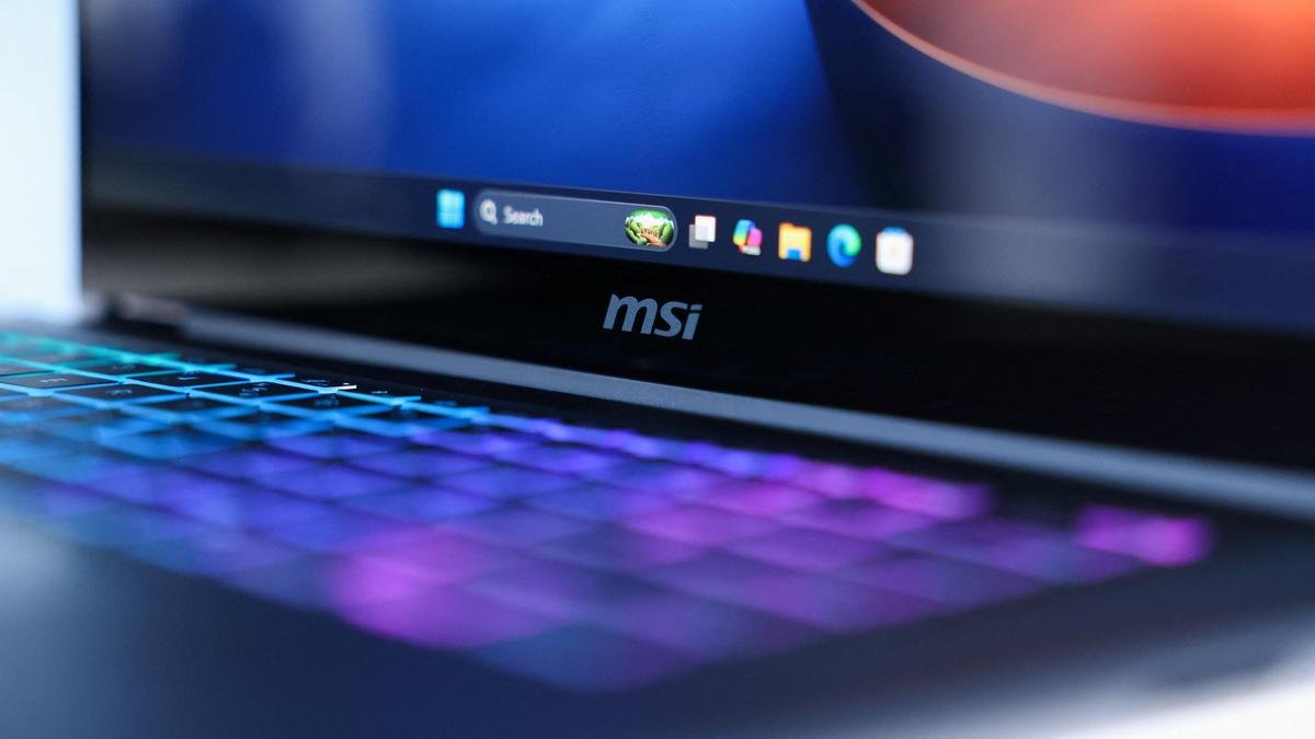 Microsoft pushes AI vision with new, expensive Surface laptop