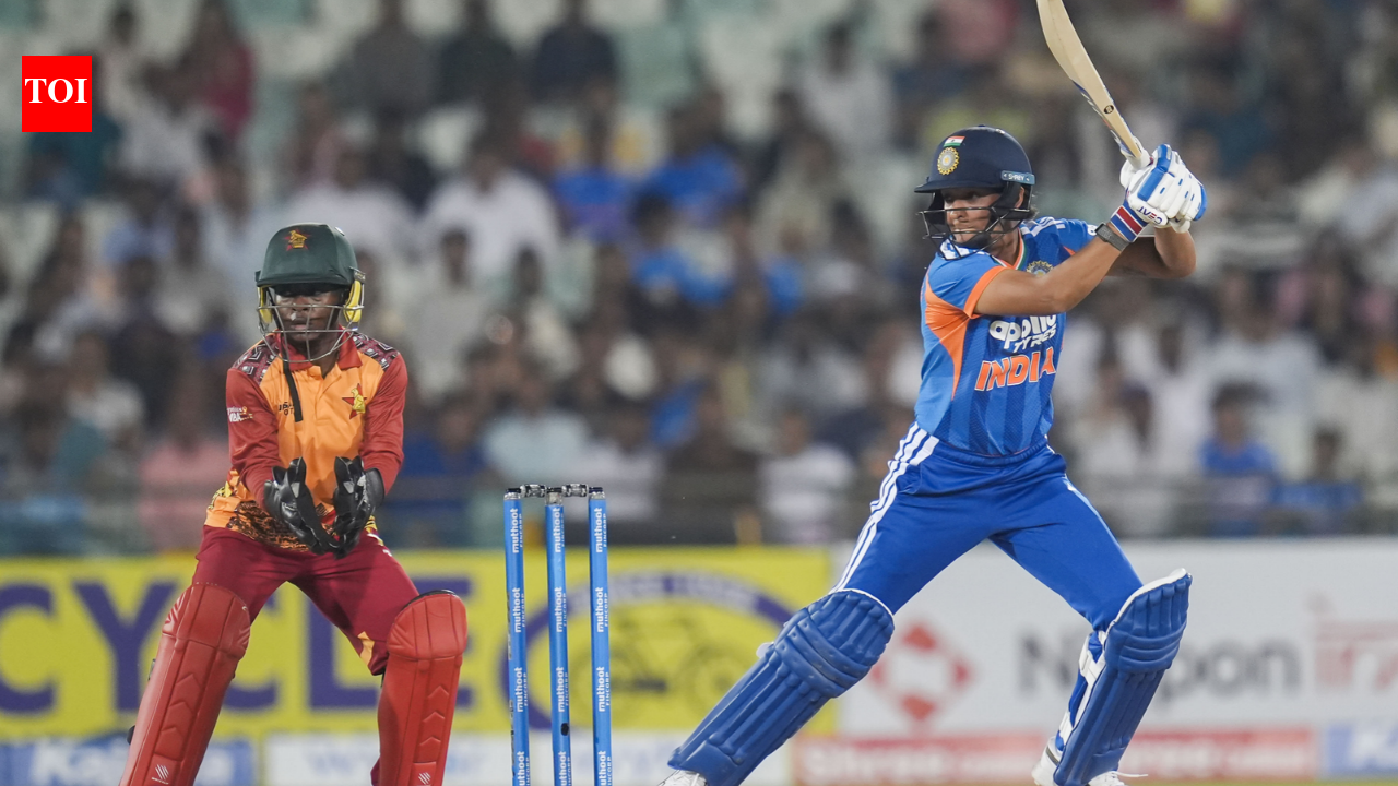 Harmanpreet unleashes six-hitting blitz as India thrash Zimbabwe by 92 runs