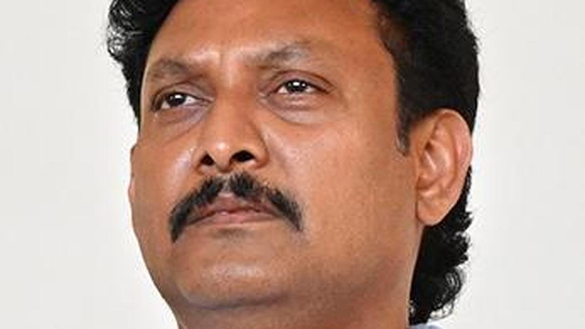 ED takes up ₹100-cr. cheating case against former DMK Minister