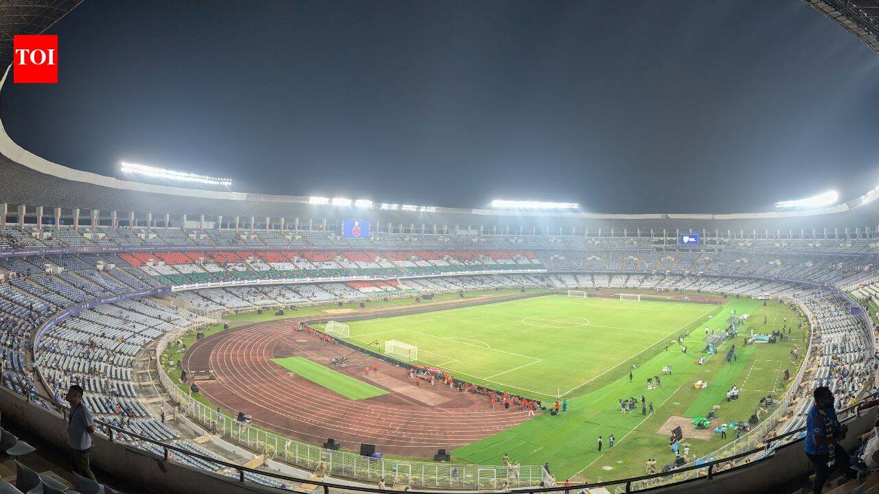 Kolkata, AIFF pull out all stops for India vs Brazil but crowd stays away
