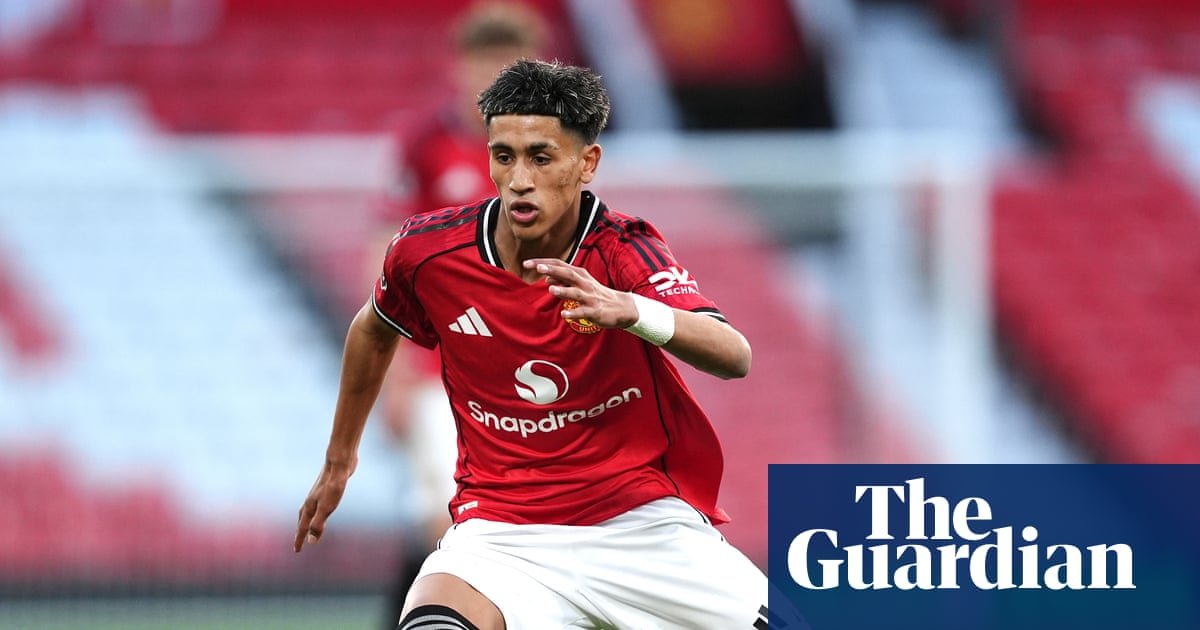 Manchester United offer JJ Gabriel new deal but risk losing prodigy for £350,000