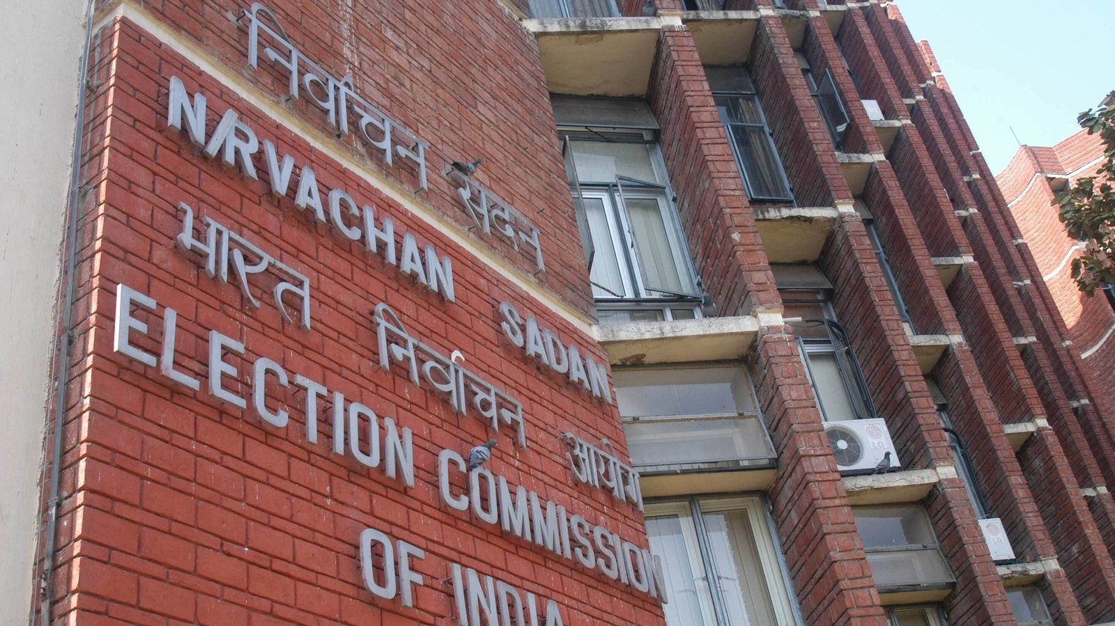 All SIR decisions unanimous, Form 6 not amended: Election Commission to Supreme Court