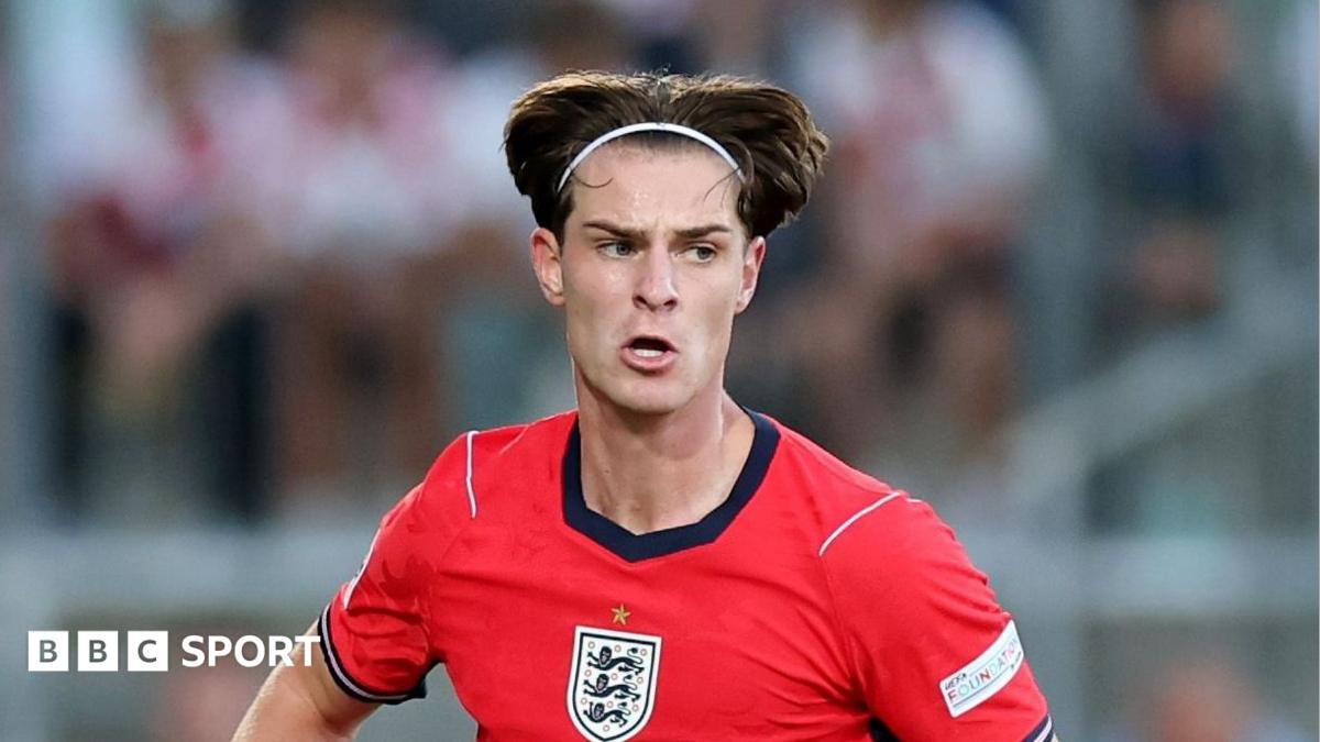 Scott out of England squad and faces injury lay-off