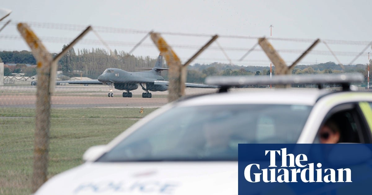 UK-Iran national arrested over alleged bomb plot at RAF Fairford released on bail