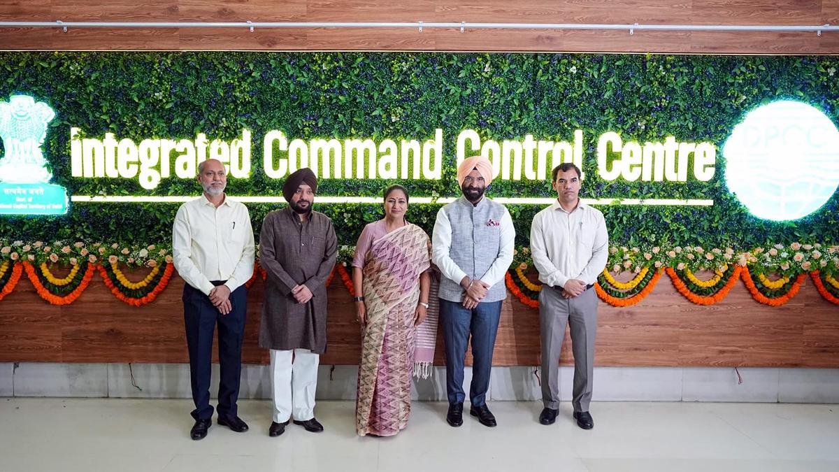 Delhi Chief Minister inaugurates command centre to monitor pollution in real time