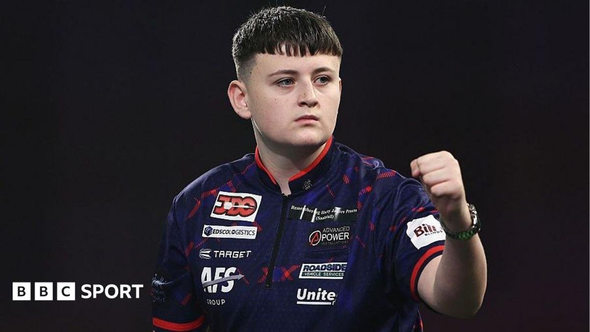 Lawrie, 15, eyes £501,000 live TV win over Littler