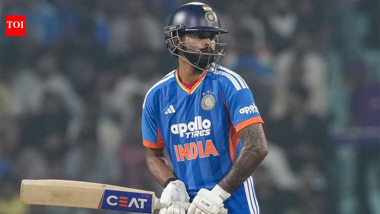 ‘Silenced all of them’: Sunil Gavaskar hails Shreyas Iyer after maiden T20I ton